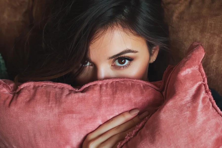pink sofa